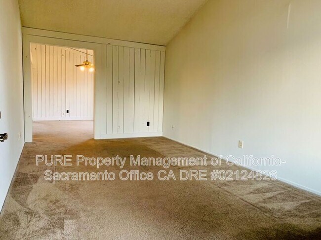 Building Photo - 7801-7803 Serrano Ct