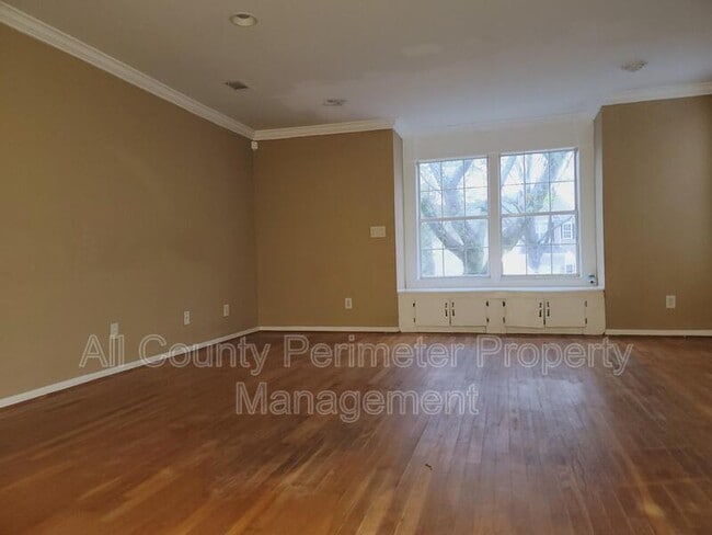 Building Photo - 2262 Oak Glenn Cir