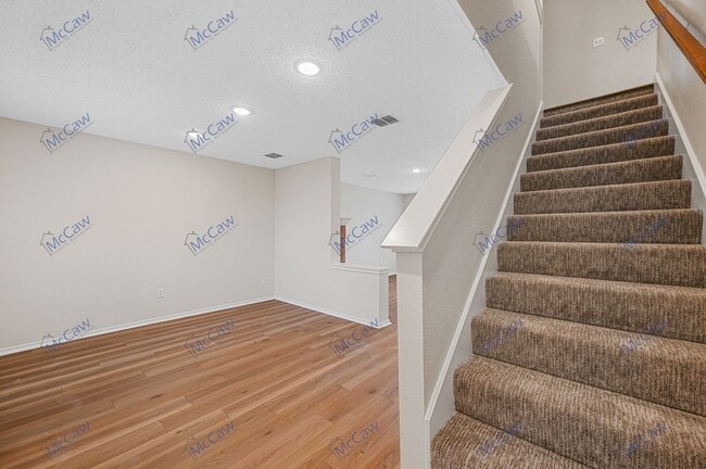 Building Photo - Lovely 2-Story in Dallas (75237)!