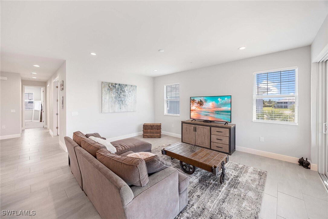Primary Photo - 2603 Seychelles Cir