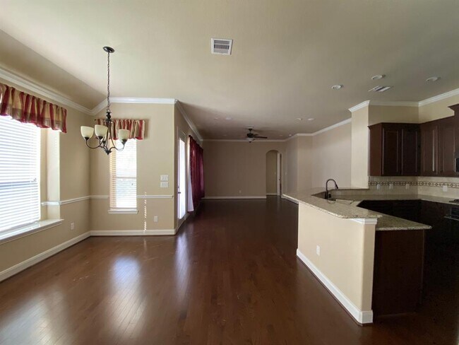 Building Photo - 27130 Walker Retreat Ln