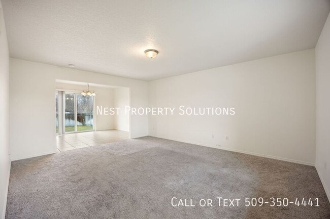 Building Photo - 440 Laguna Dr