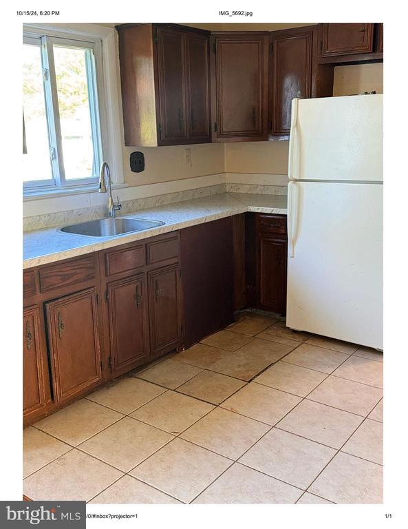 Building Photo - 6726 Longridge Dr