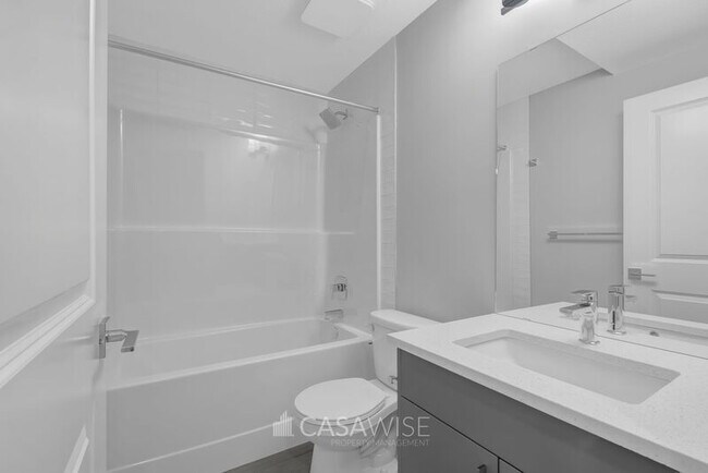 Photo du bâtiment - 9348-9154 154 St