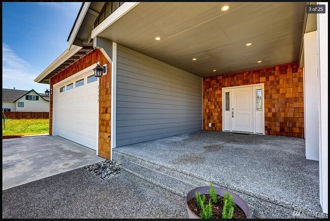 Building Photo - 2177 Marianas Ln