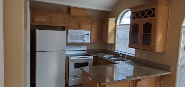 Foto del edificio - 1922 Upland Dr