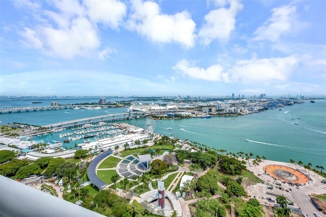 Building Photo - 50 Biscayne Blvd