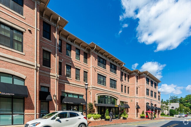 Building Photo - The Avenue at South Orange