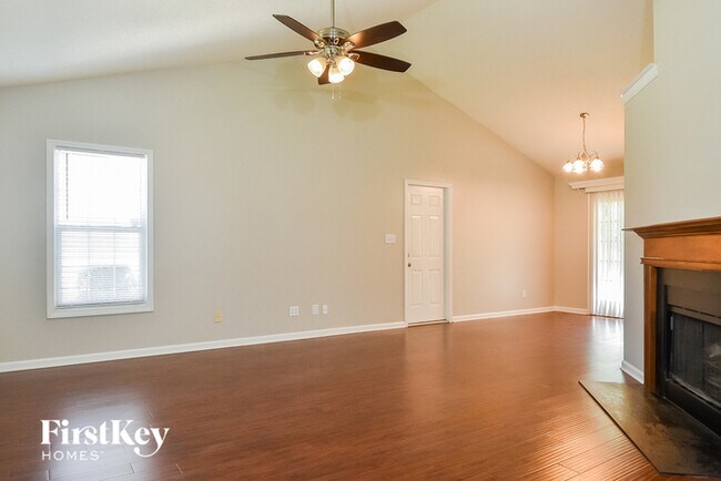 Building Photo - 7121 Taunton Dr