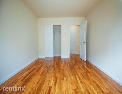 Building Photo - 14205 84th Dr