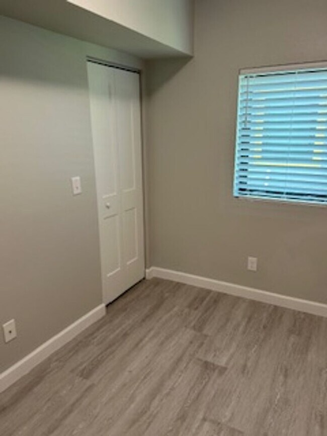 Foto del edificio - 2 bedroom / 2.5 bath new construction avai...