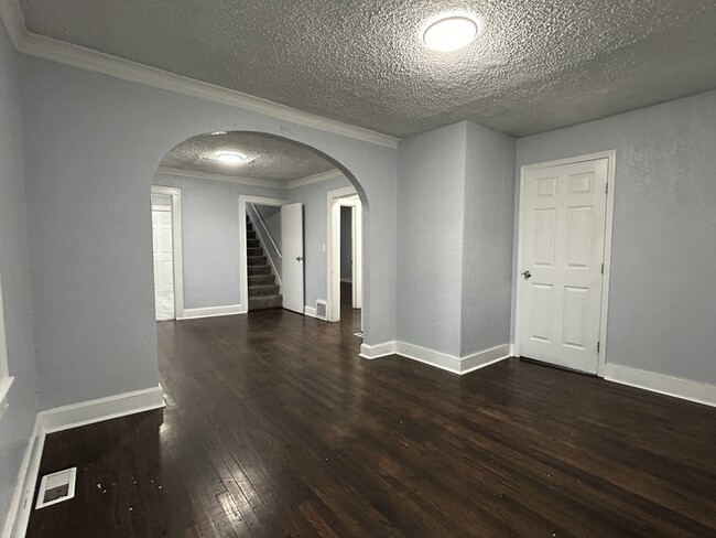 Foto del edificio - 3436 Norton Ave