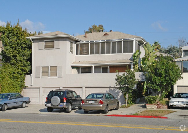 Building Photo - 2118 S Beverly Glen Blvd