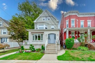 Building Photo - 772 Avenue C