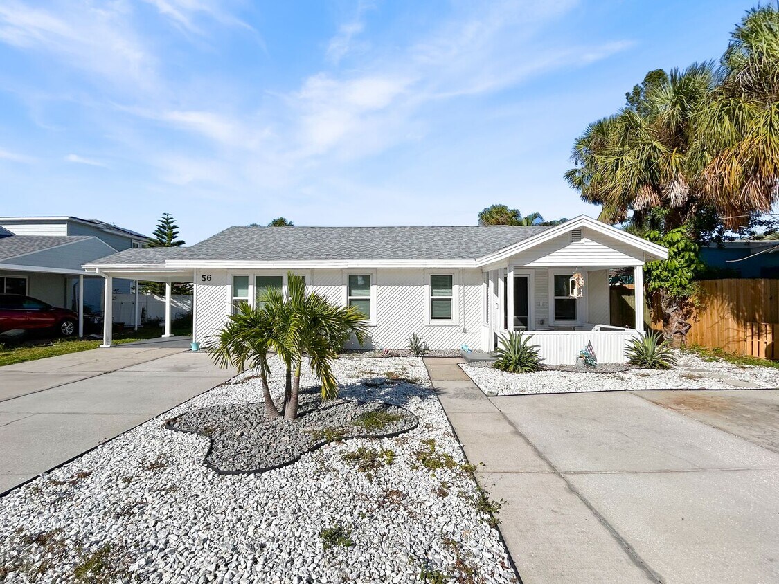 Primary Photo - 56 44th Ave