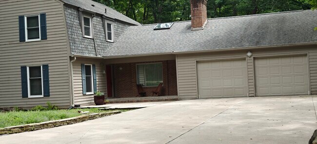 Photo - 13 The Woods NE House