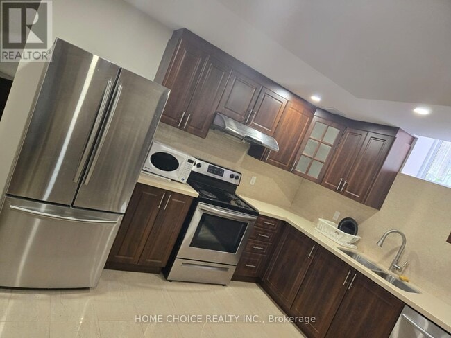 Building Photo - 3144 Clipperton Dr