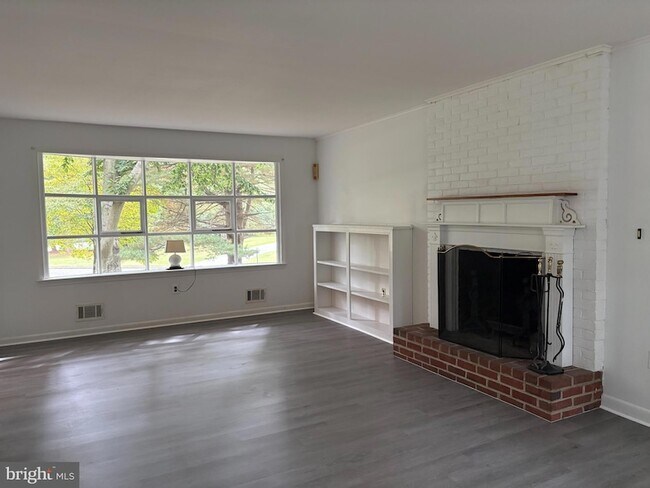Foto del edificio - 3306 Whitesworth Rd