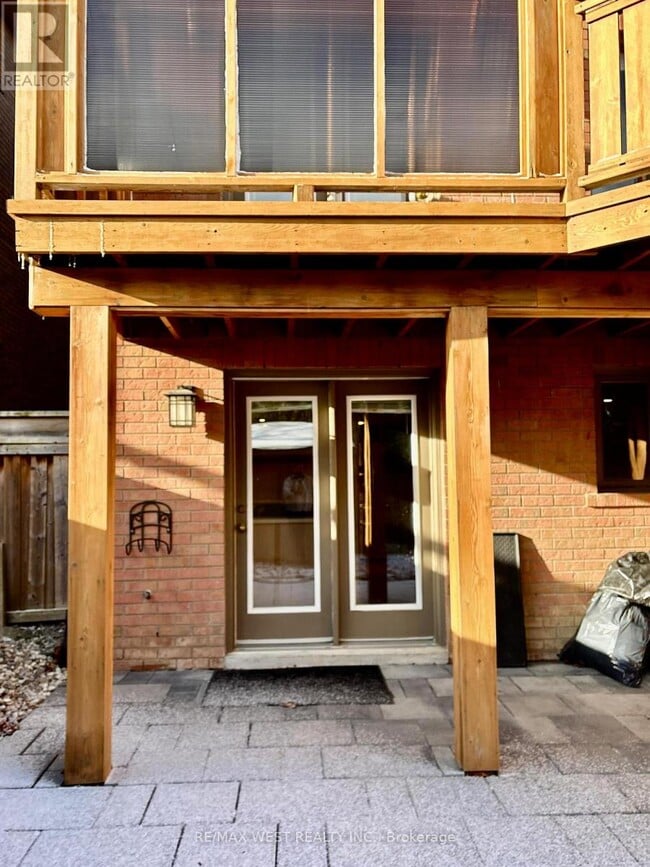 Building Photo - 463 Hewitt Cir