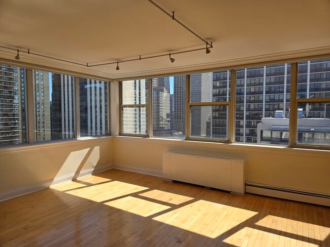 Foto del edificio - 40 E Cedar St