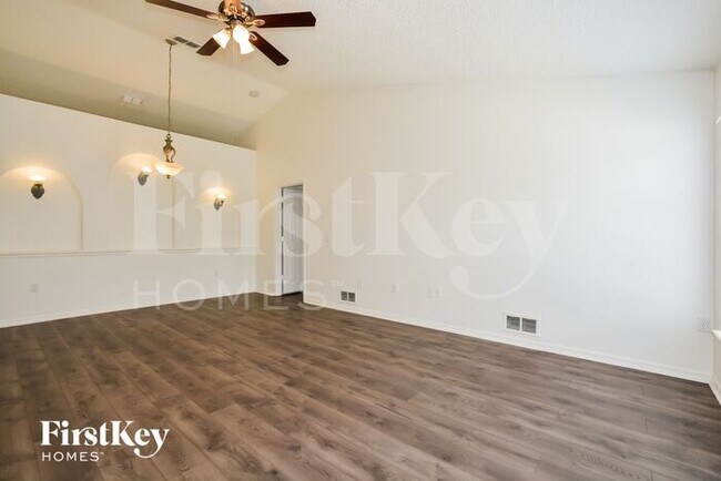 Foto del edificio - 1429 Lodge Terrace