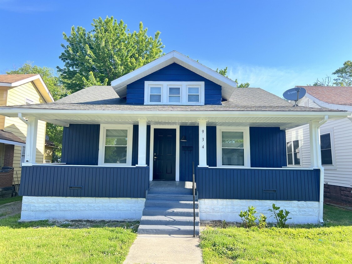 Primary Photo - 934 E Mulberry St