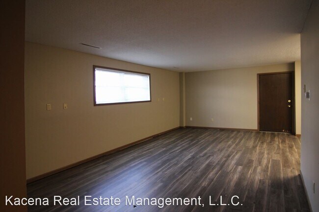 Foto del edificio - 1124 Oakcrest St