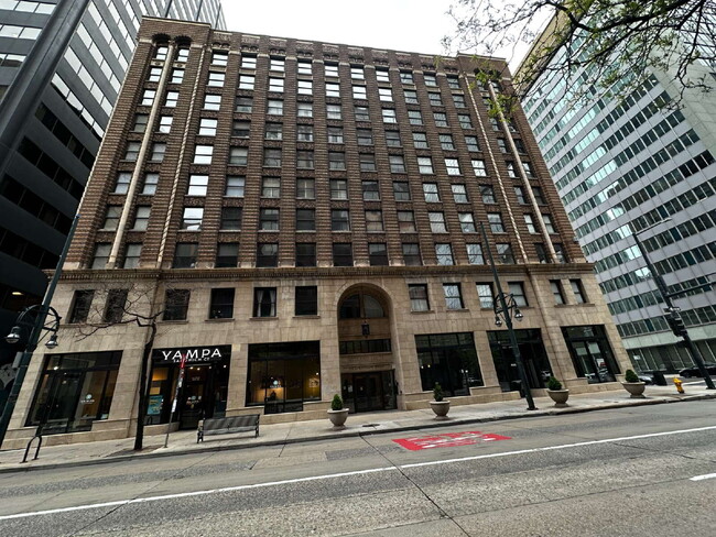 Building Photo - GREAT CONDO for rent in the Midland Lofts!