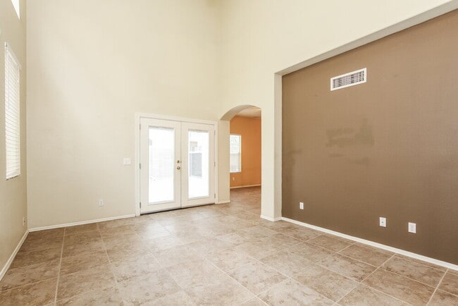 Building Photo - 4907 W Marco Polo Rd