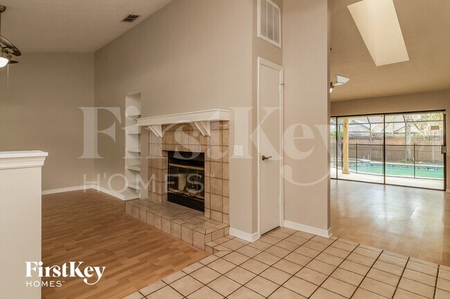Foto del edificio - 1448 Monte Lake Dr