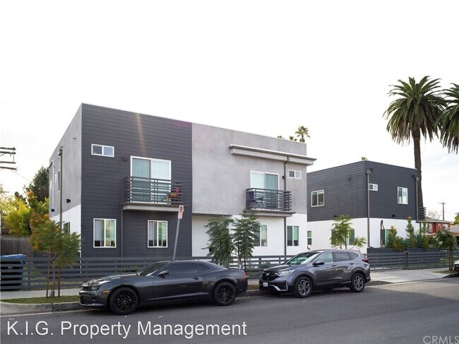 Building Photo - 4 br, 4 bath Apartment - 2320 S Mansfield ...