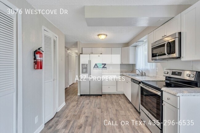 Foto del edificio - 3076 Westcove Dr