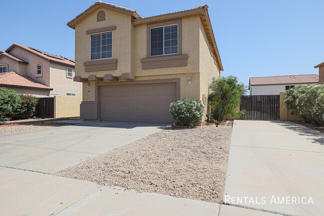 Building Photo - 7441 W Fleetwood Ln