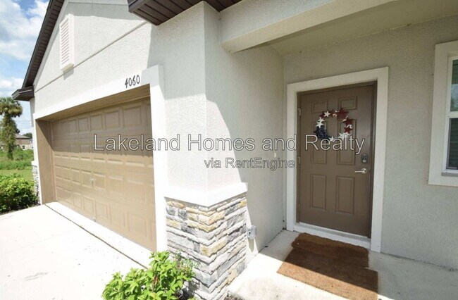 Foto del edificio - 4060 Radiant Mountain Dr