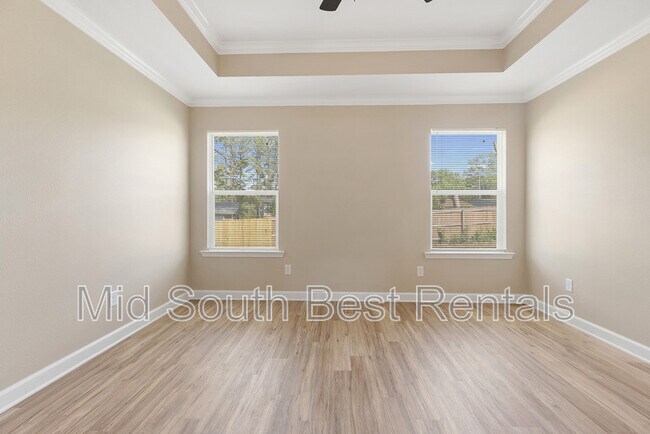Foto del edificio - 705 Hill Rd