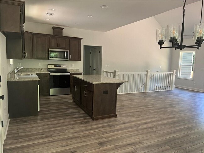 Building Photo - 872 Chestatee Cir