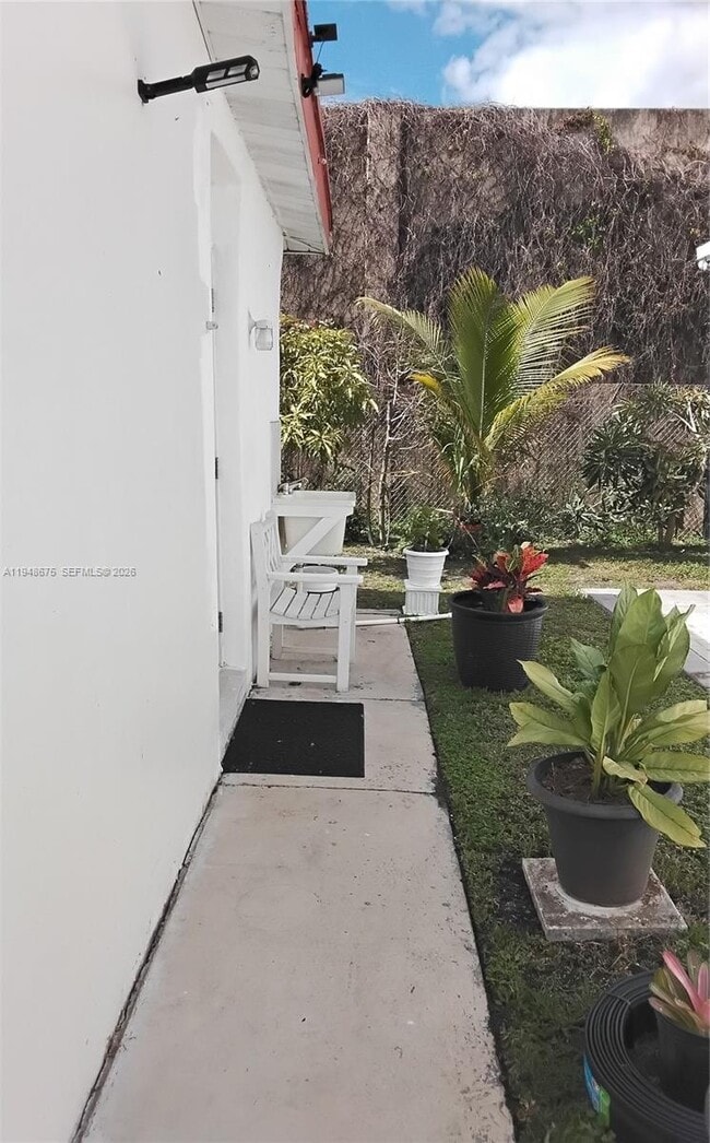 Building Photo - 4199 NW 52nd Ave