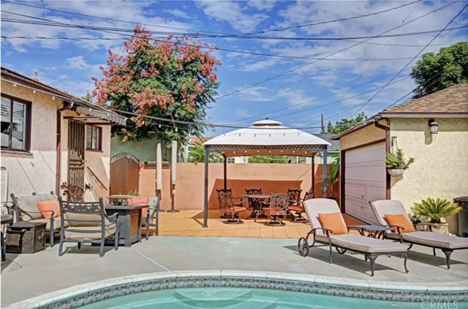 Foto del edificio - 10924 Dalwood Ave