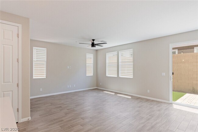 Foto del edificio - 789 Cottonwood Hl Pl
