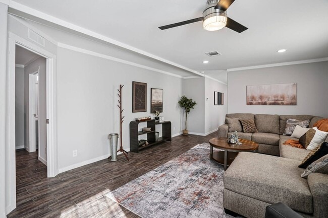 Foto del edificio - 1621 American Dr