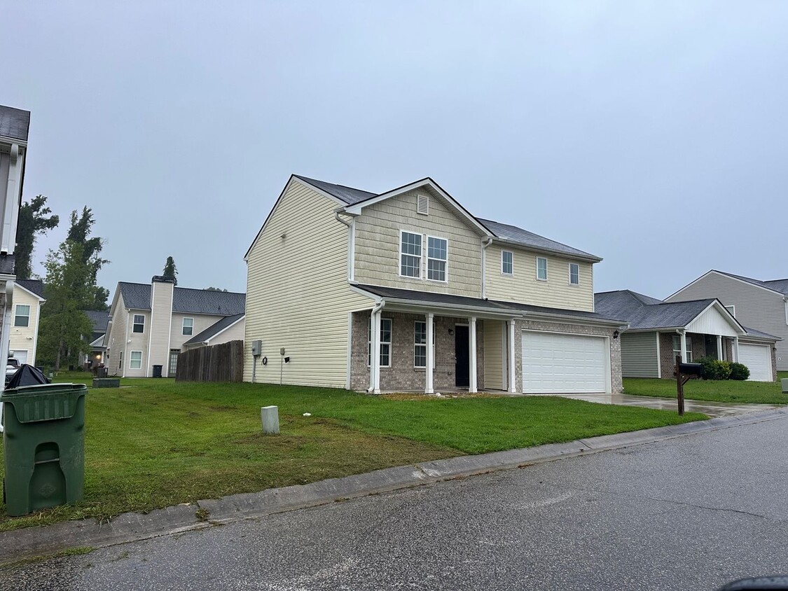 Building Photo - Hogansville- 304 Foxtrot Trail