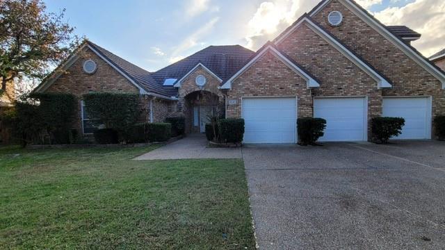 Primary Photo - 1120 Stone Gate Dr