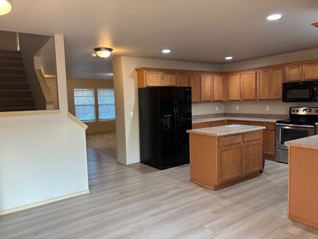 Foto del edificio - 9903 197th Ave E