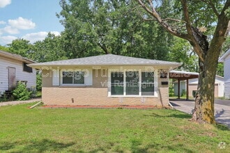 Building Photo - 16538 Park Ave