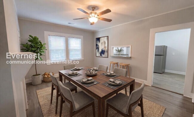 Foto del edificio - 887 Ellis Rd