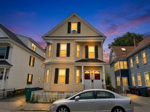 Building Photo - 114 Gershom Ave