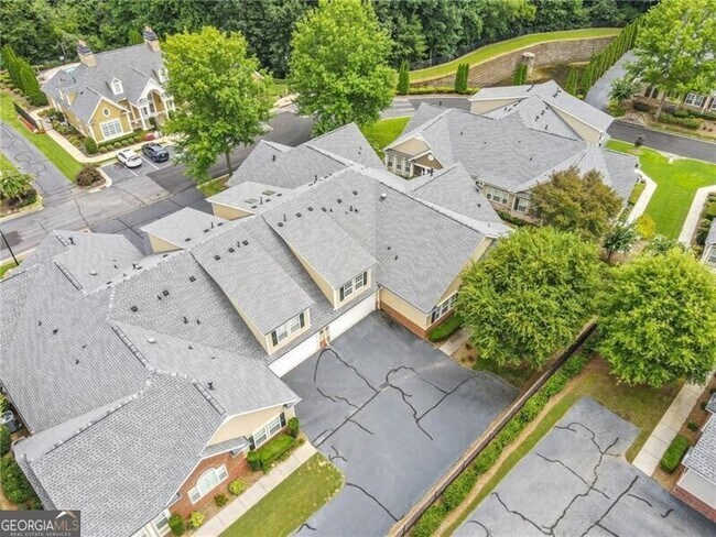 Foto del edificio - 2718 Grapevine Cir