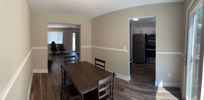Foto del edificio - Shaler 2 Bedroom Townhouse