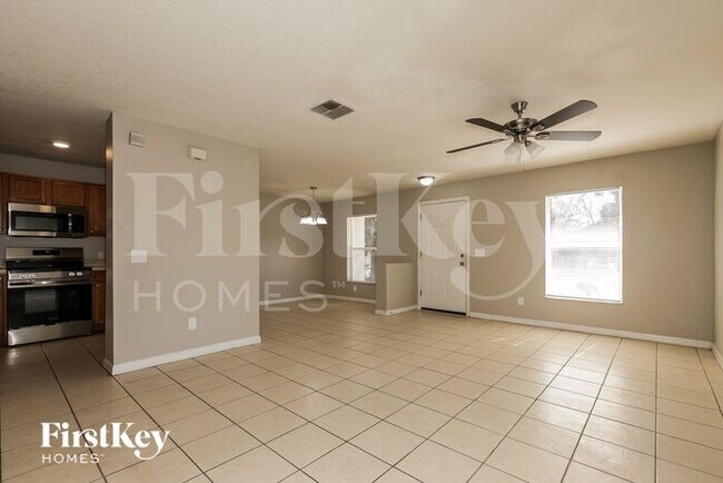 Foto del edificio - 1212 E 108th Ave