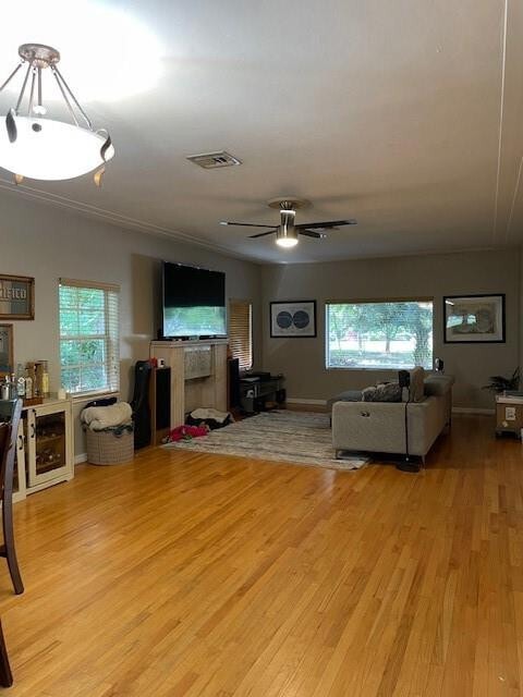 Foto del edificio - 6625 Nervia St